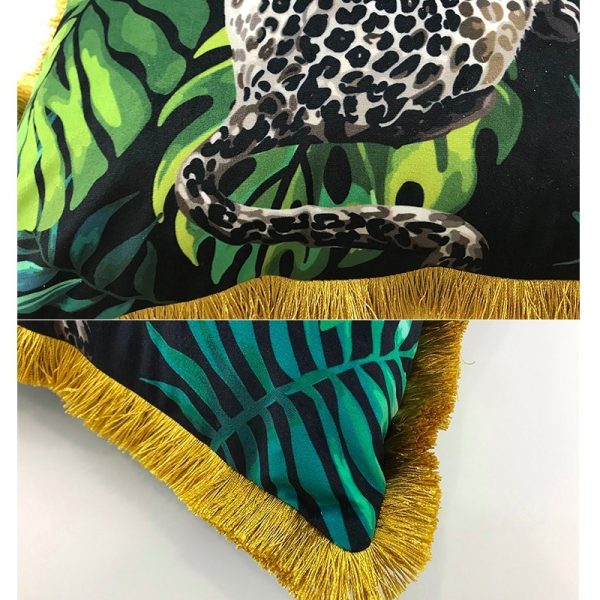 Simple Retro Green Gold Pillow Decoration - Image 6
