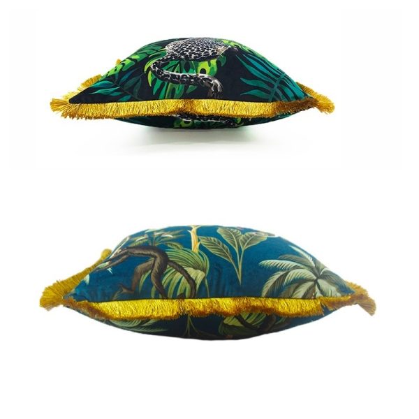 Simple Retro Green Gold Pillow Decoration - Image 3